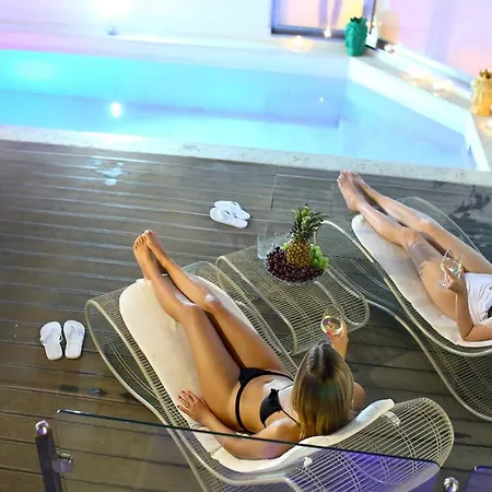 Ξενοδοχείο Quintocanto & 4*