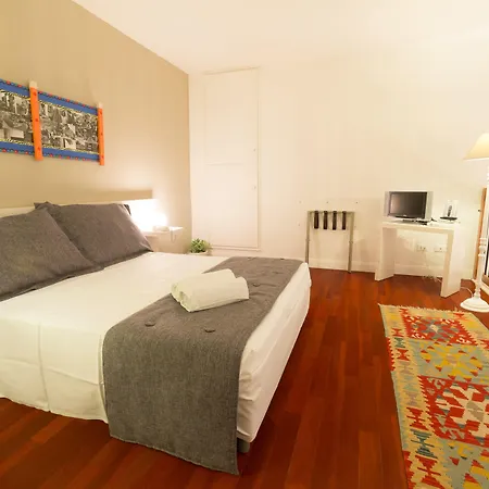 Quintocanto & Ξενοδοχείο Παλέρμο