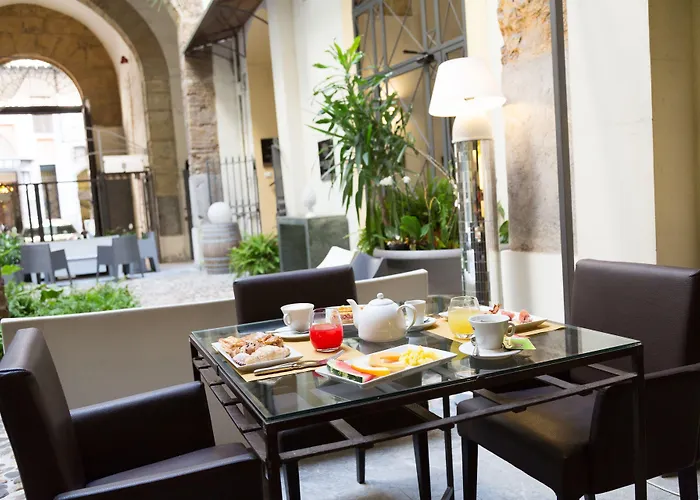 クイントカント ホテル&スパ 4*